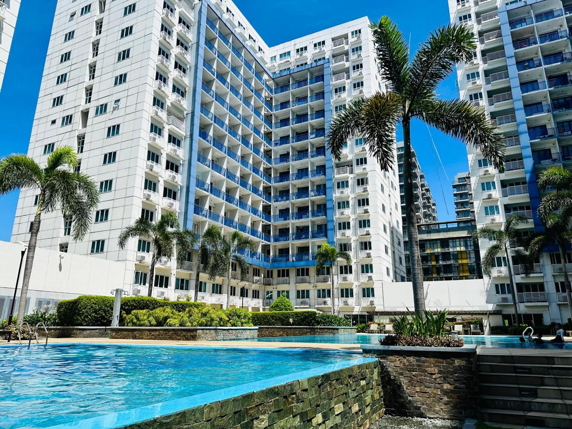 Sea Residences - Angel Alano Manila Bagian luar foto